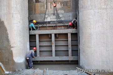 覃塘专业深耕喷漆翻新领域